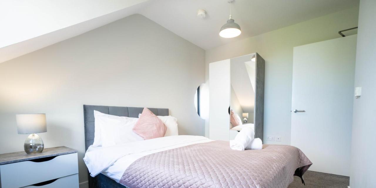 Three Bed Sleeps 5 In Botanic Appartement Belfast