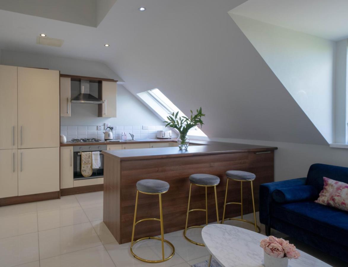 Three Bed Sleeps 5 In Botanic Appartement Belfast